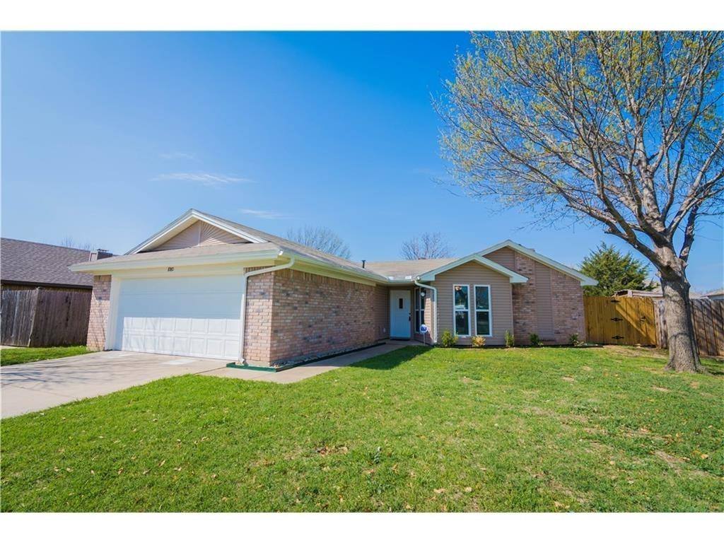 Apartment for rent at 1080 W Hills Terrace, Fort Worth, TX 76179