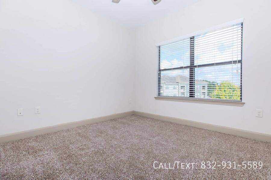 Apartment for rent at 8185 Fulton St #AX1, Houston, TX 77022