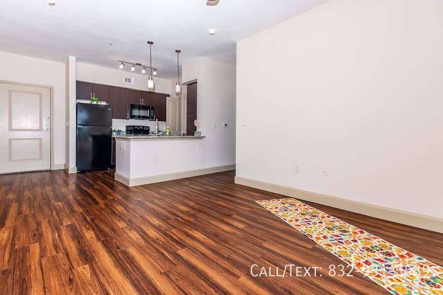 Apartment for rent at 8185 Fulton St #AX1, Houston, TX 77022