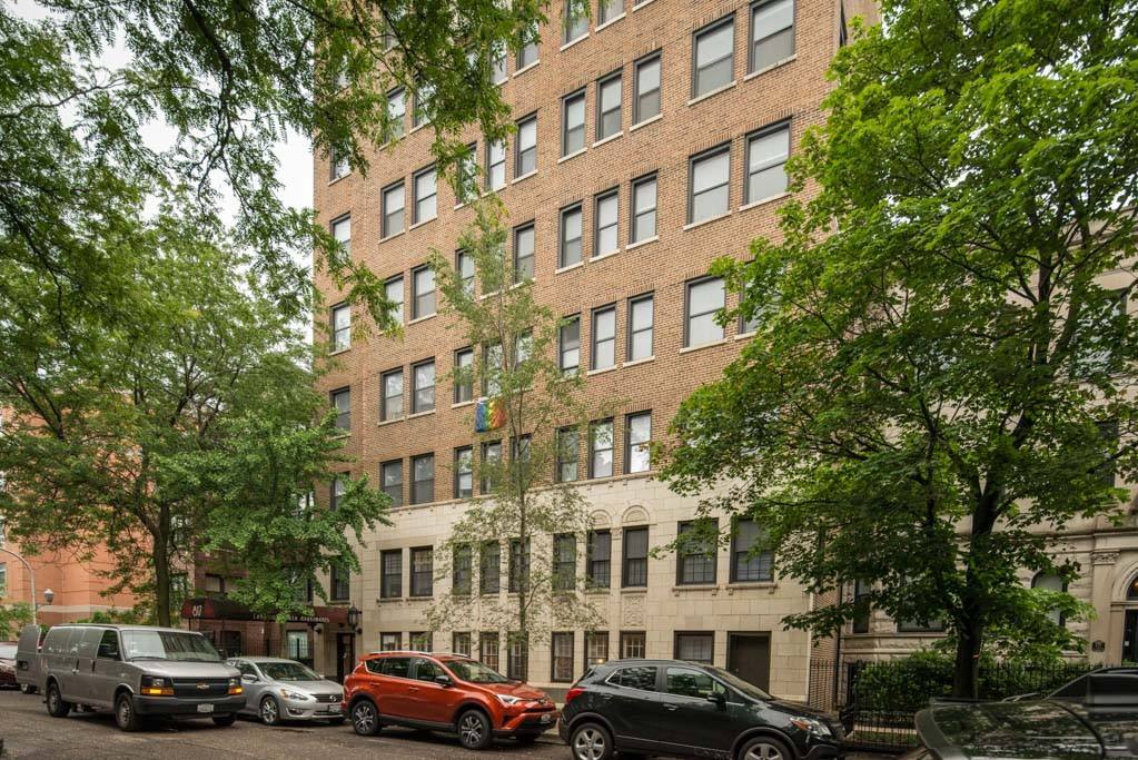 Apartment for rent at 815 Lakeside Place #P802, Chicago, IL 60640