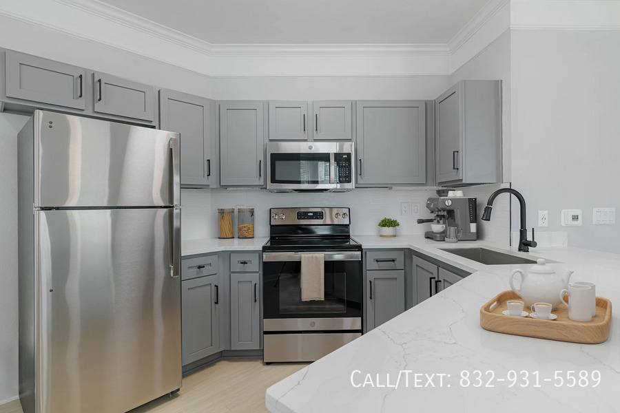 Apartment for rent at 195 Kellington Dr, Kingwood, TX 77339