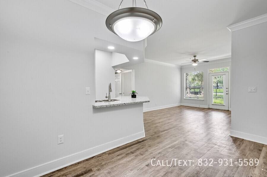 Apartment for rent at 12548 Oxford Park Dr #28RO, Houston, TX 77082