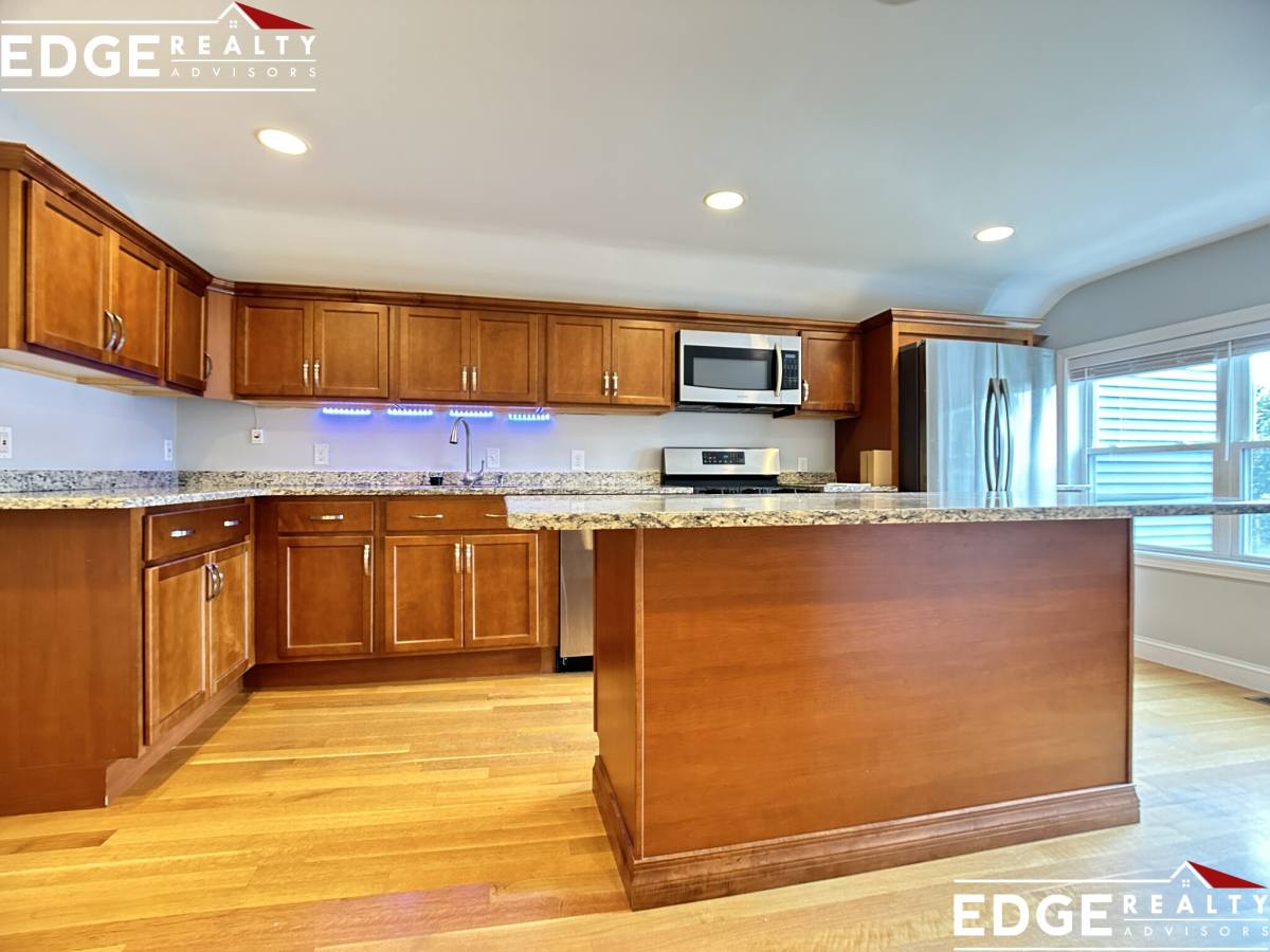 Apartment for rent at 171A Lexington St, East Boston, MA 02128