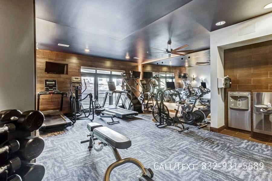 Apartment for rent at 3598 Eastside St #GUK, Houston, TX 77098