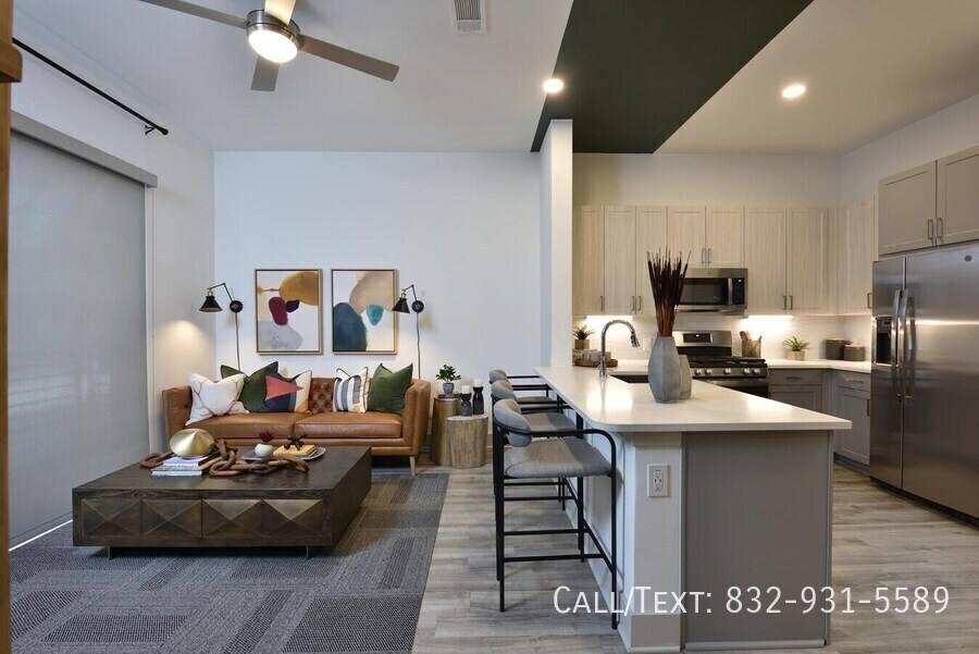 Apartment for rent at 3400 W Alabama St #FWA2, Houston, TX 77027