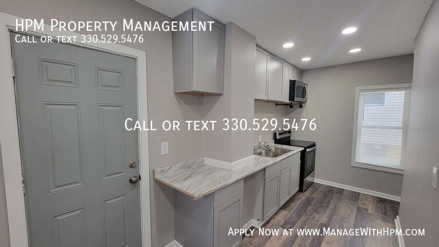 Apartment for rent at 392 Bailey Court First Floor, Akron, OH 44304