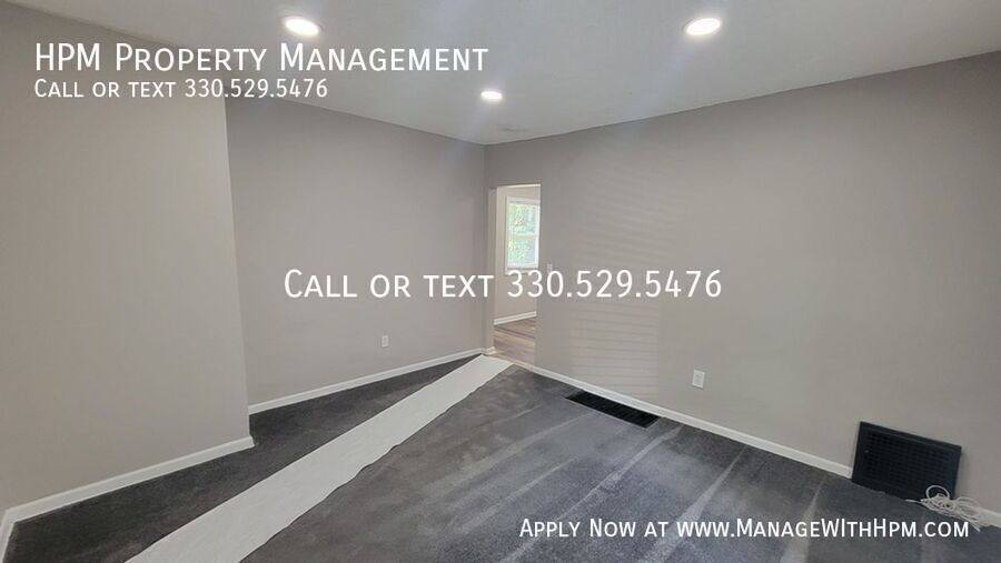 Apartment for rent at 392 Bailey Court First Floor, Akron, OH 44304