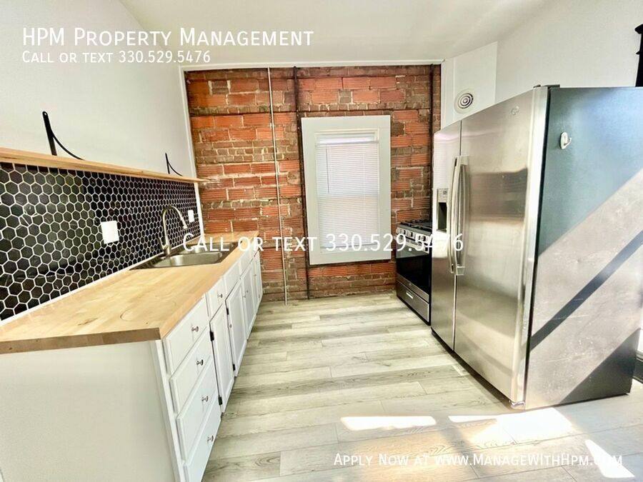 Apartment for rent at 1331 W 65th St #102, Cleveland, OH 44102