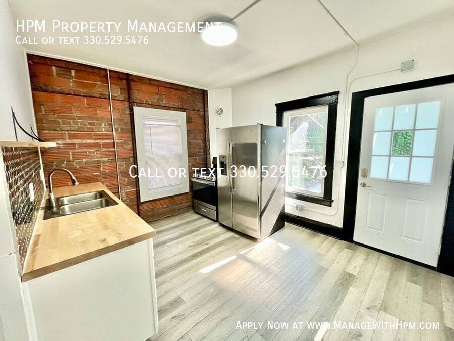 Apartment for rent at 1331 W 65th St #102, Cleveland, OH 44102