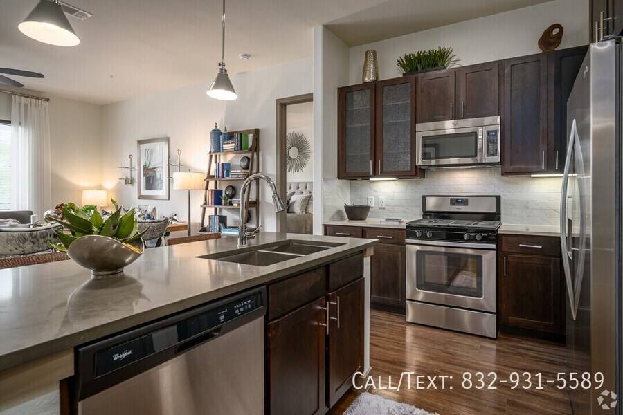 Apartment for rent at 898 Threadneedle St #AF1, Houston, TX 77079