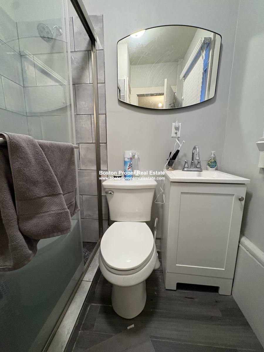 Apartment for rent at 16 Westland Ave #202, Boston, MA 02115