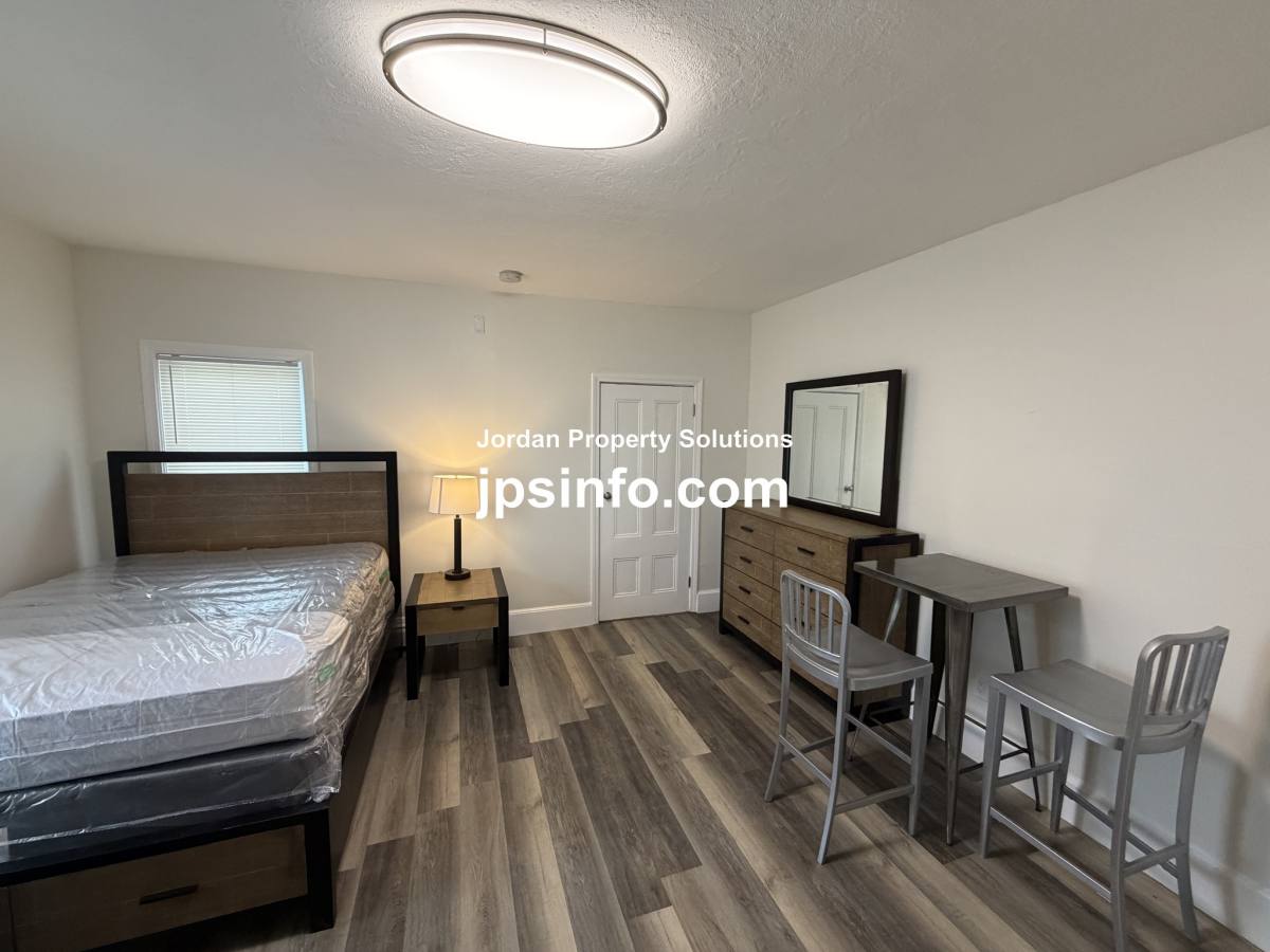 House for rent at 110 Perkins St #8, Somerville, MA 02145