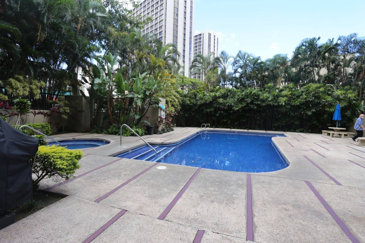 Apartment for rent at 60 N Beretania St, Honolulu, HI 96817