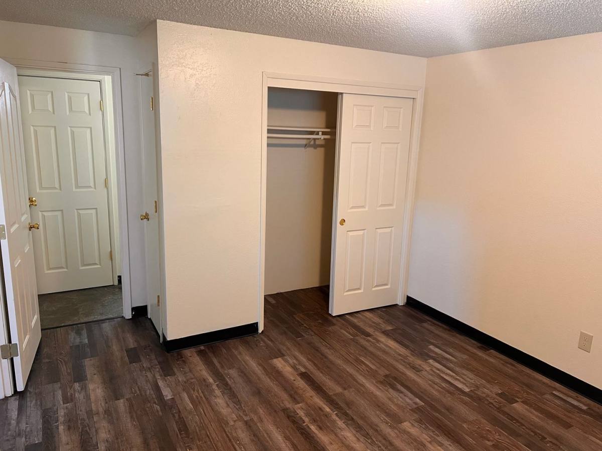 Apartment for rent at 302 Boardman St, Medford, OR 97501