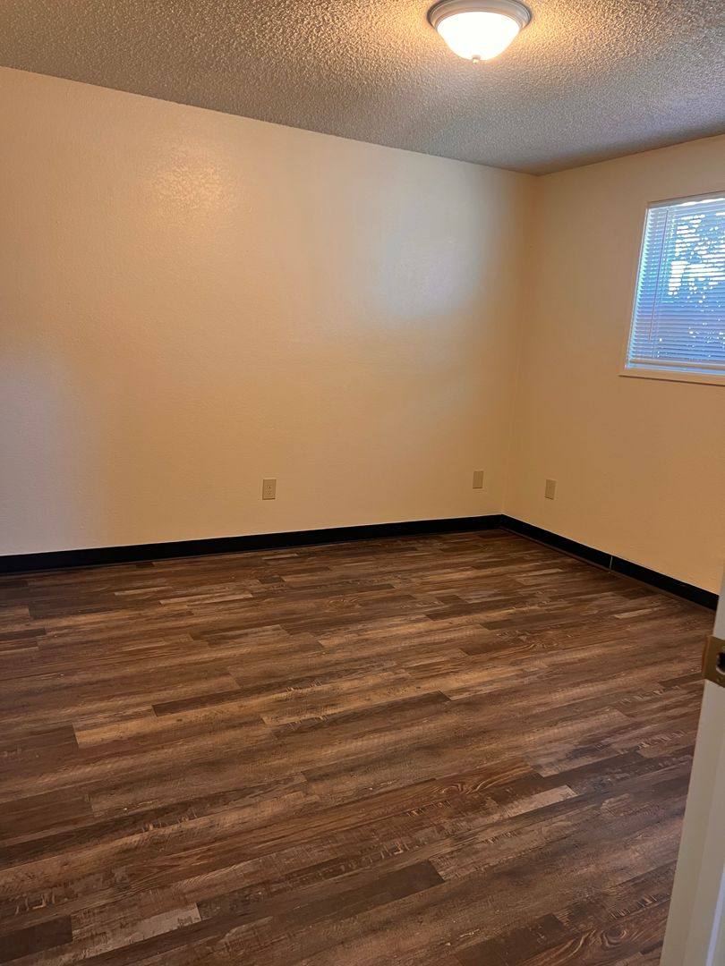 Apartment for rent at 302 Boardman St, Medford, OR 97501