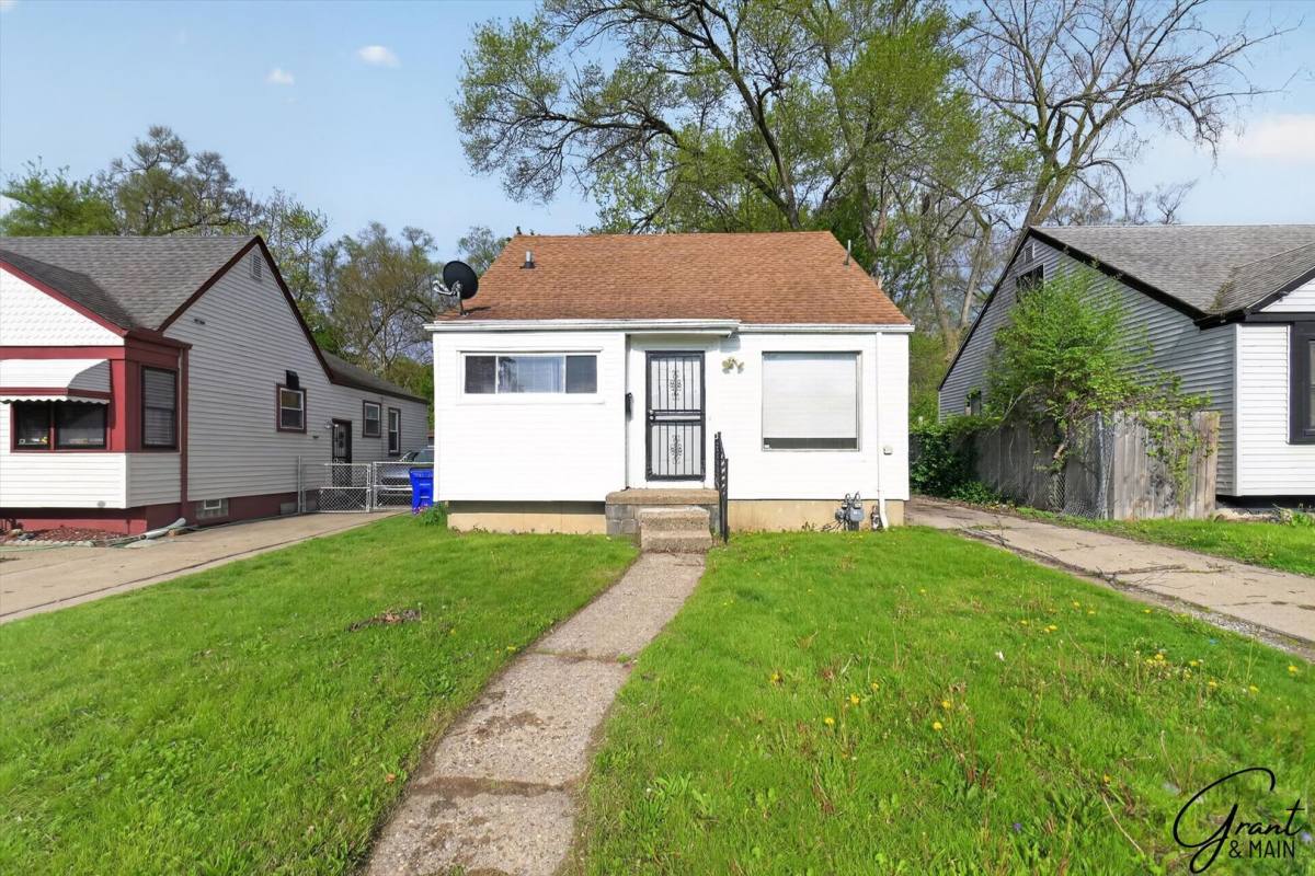 House for rent at 20259 Oakfield, Detroit, MI 48235
