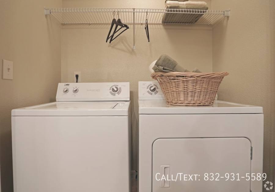 Apartment for rent at 12917 Schroeder Rd #LAC, Houston, TX 77070