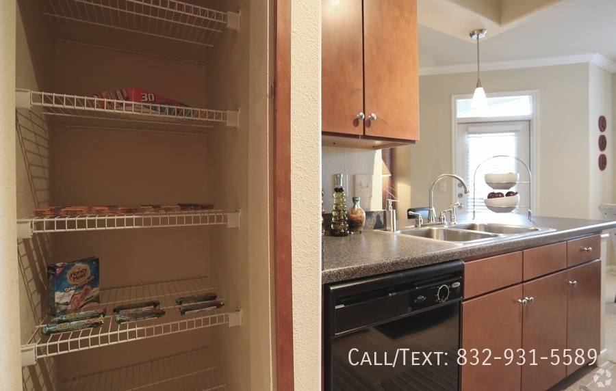 Apartment for rent at 12917 Schroeder Rd #LAC, Houston, TX 77070