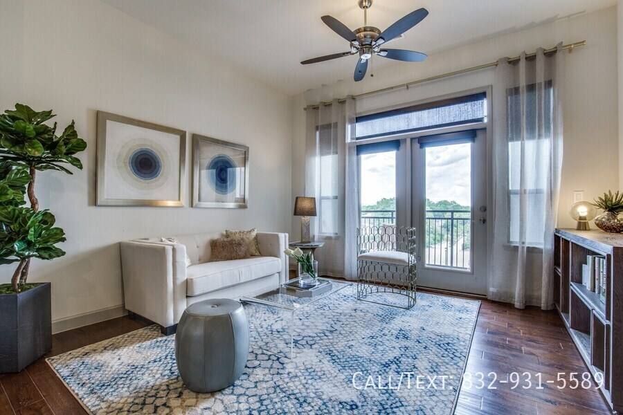 Apartment for rent at 4599 Bellaire Blvd #SCR2, Bellaire, TX 77401