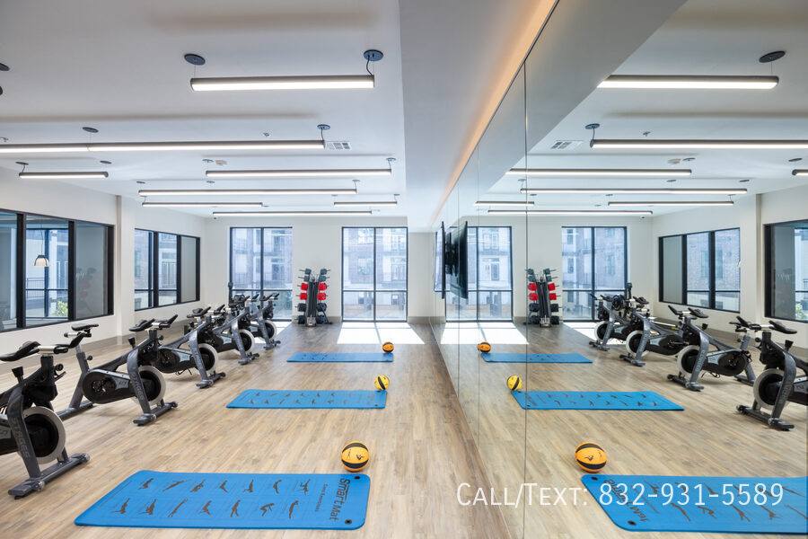 Apartment for rent at 1499 Crockett St #AJH1, Houston, TX 77007