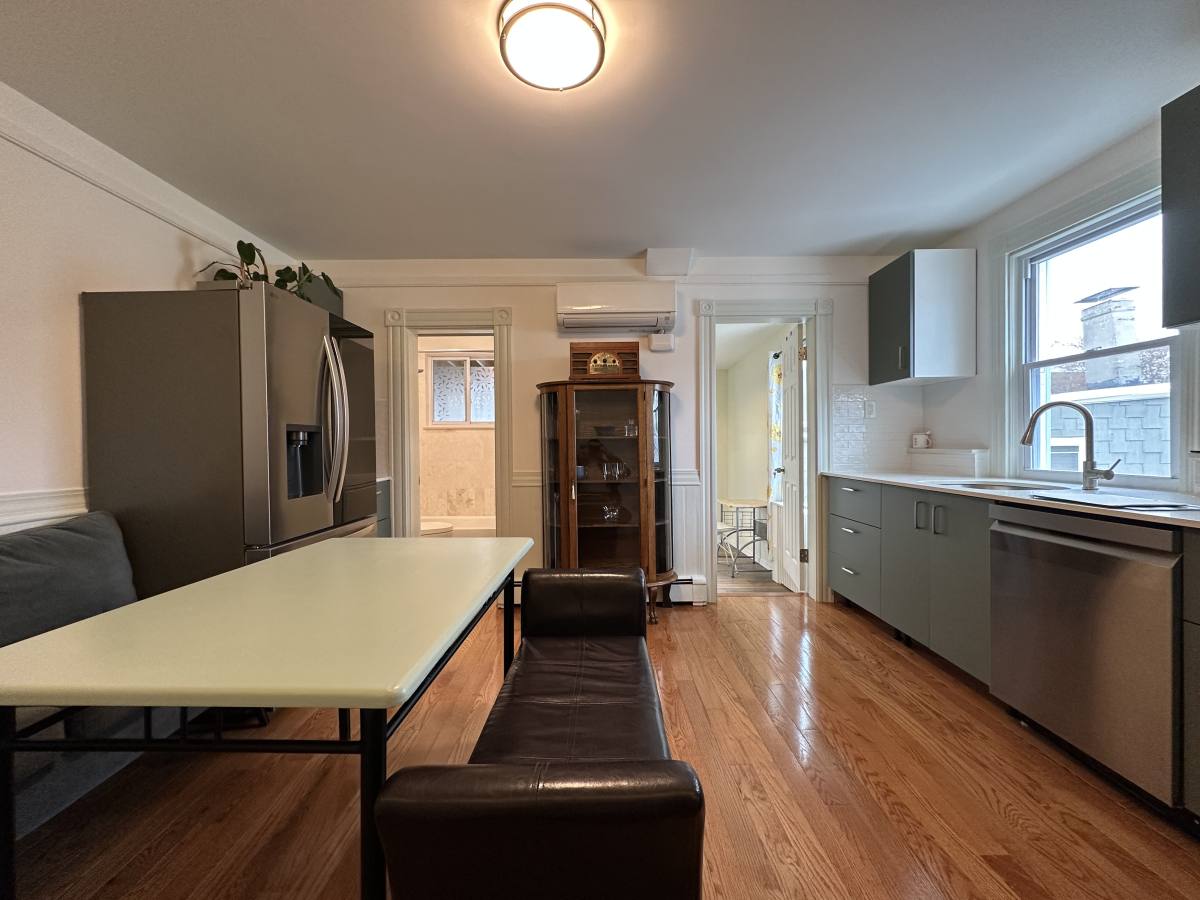 Apartment for rent at 10 Fulkerson St #2R, Cambridge, MA 02141