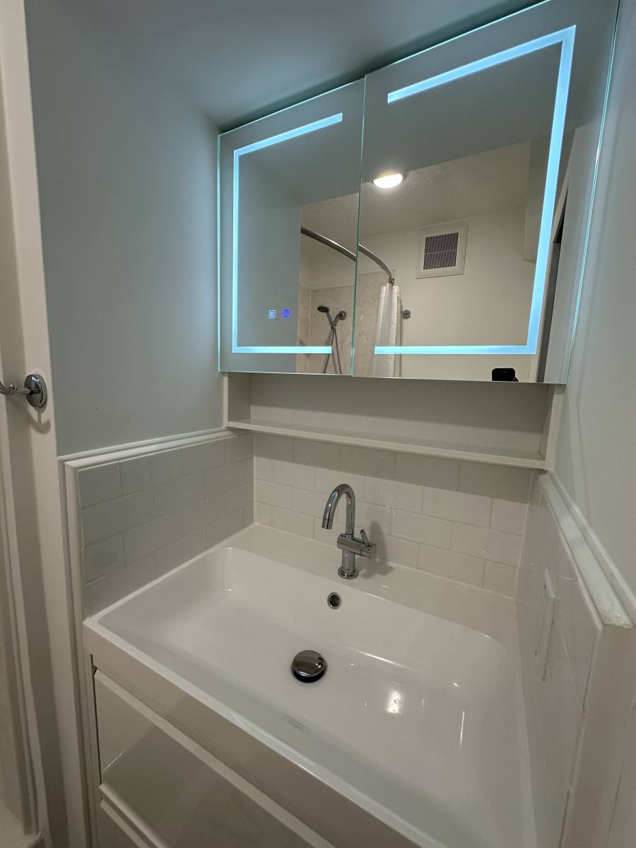 Apartment for rent at 10 Fulkerson St #2R, Cambridge, MA 02141