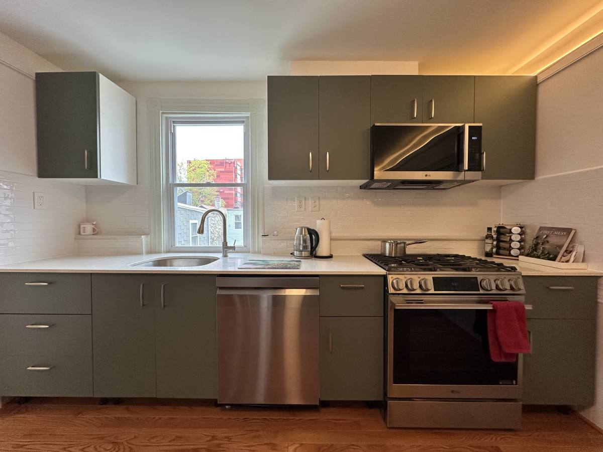 Apartment for rent at 10 Fulkerson St #2R, Cambridge, MA 02141