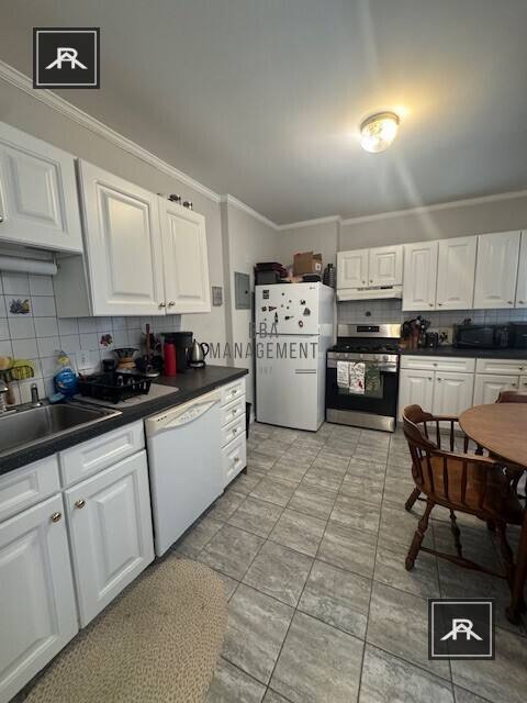 Apartment for rent at 96 Strathmore Rd #2, Brighton, MA 02135