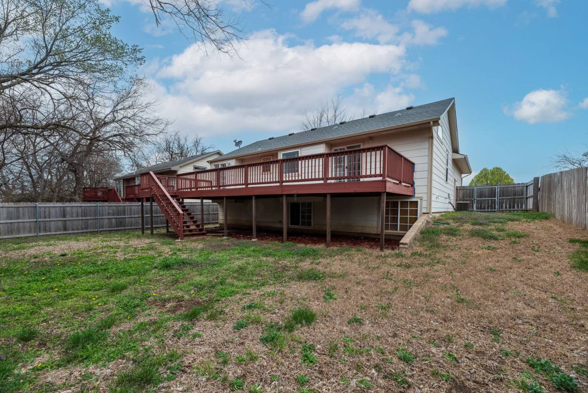 House for rent at 517 E Minneha Ave, Andover, KS 67002