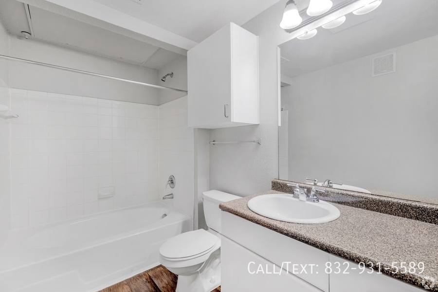 Apartment for rent at 3298 S Dairy Ashford Rd #MSKE, Houston, TX 77082