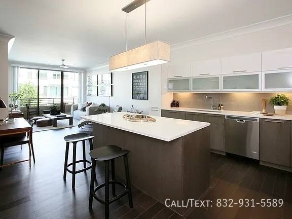Apartment for rent at 2039 Post Oak Park Dr #GHRO, Houston, TX 77027