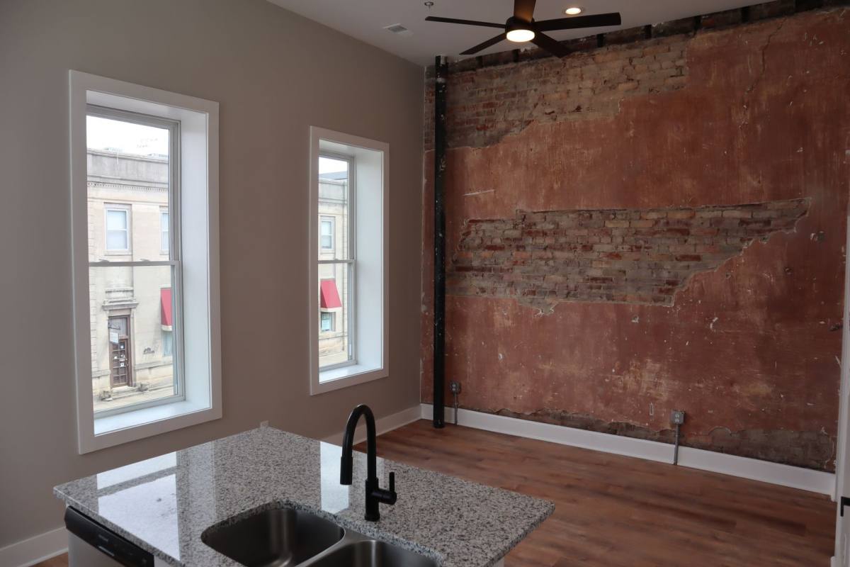 Apartment for rent at 128 N Water Ave, Gallatin, TN 37066