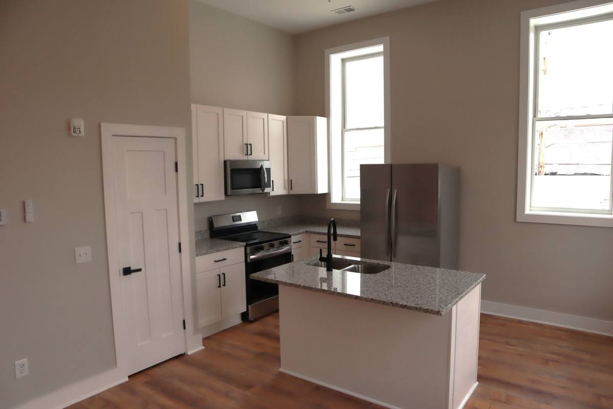 Apartment for rent at 128 N Water Ave, Gallatin, TN 37066