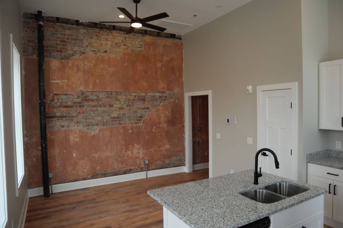Apartment for rent at 128 N Water Ave, Gallatin, TN 37066
