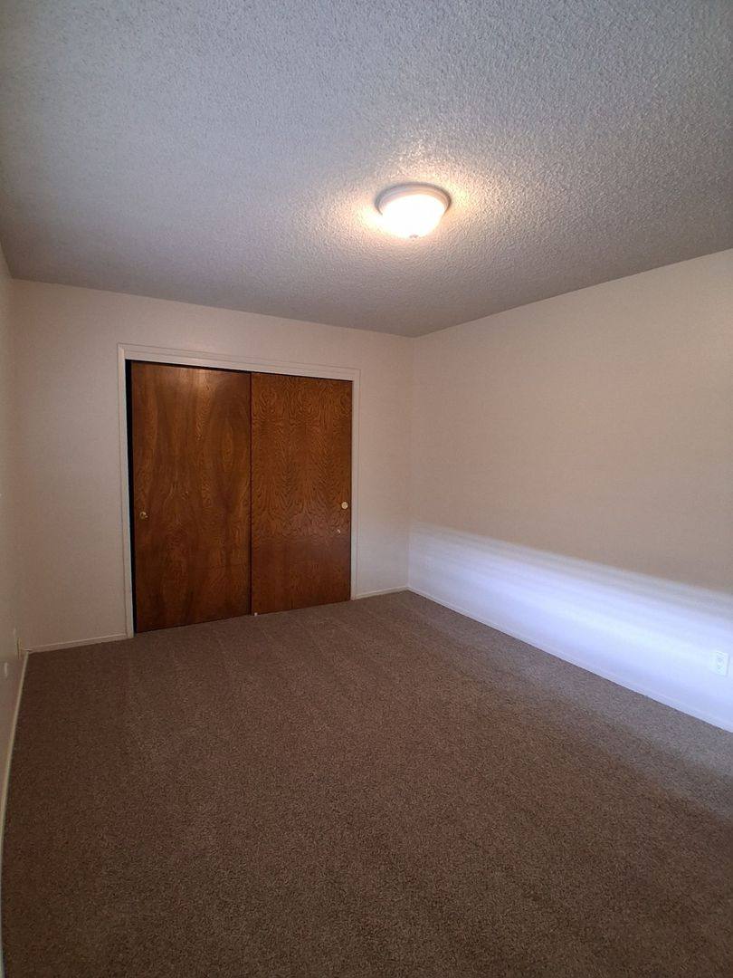 Apartment for rent at 1493 W Fairmont Ave, Fresno, CA 93705