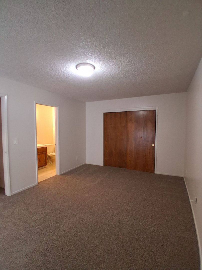 Apartment for rent at 1493 W Fairmont Ave, Fresno, CA 93705