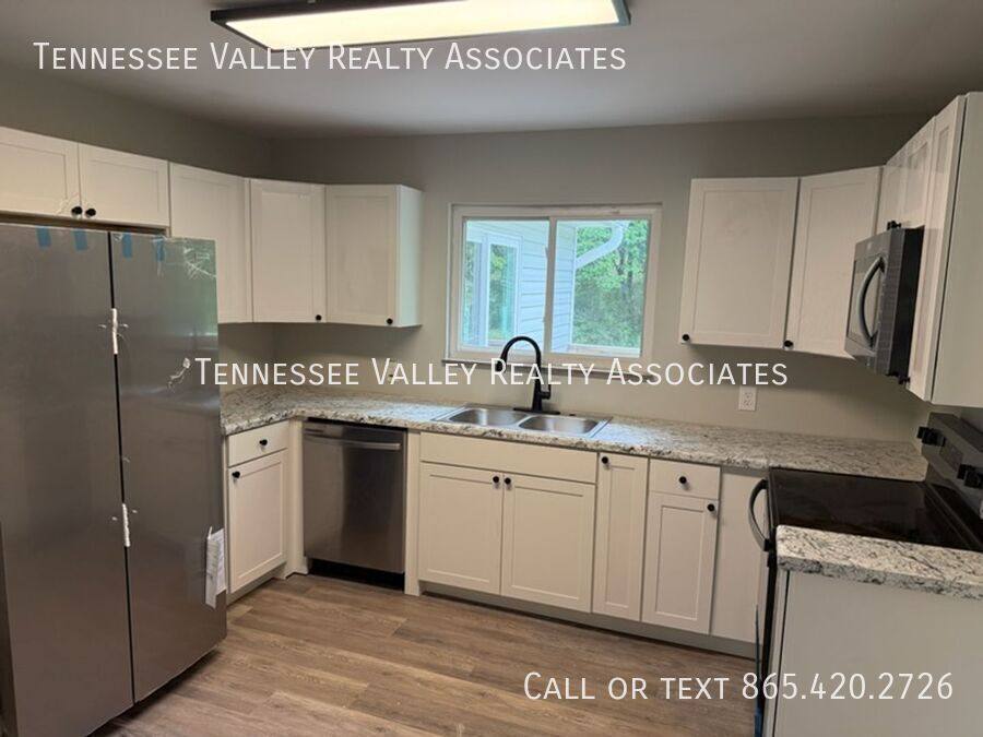House for rent at 6623 Langston Dr, Knoxville, TN 37918
