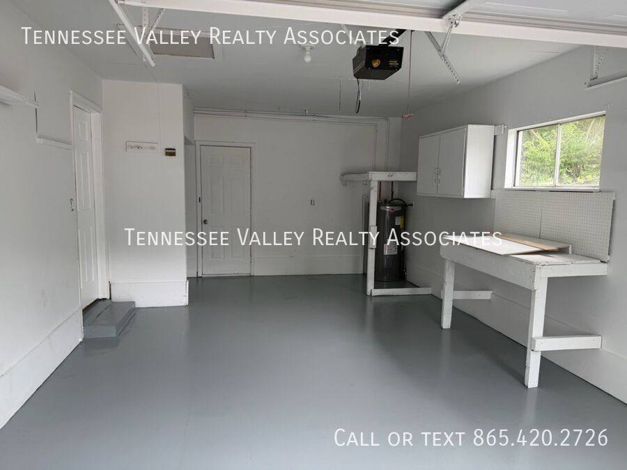 House for rent at 6623 Langston Dr, Knoxville, TN 37918