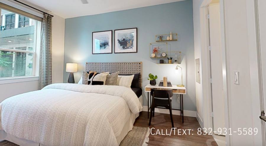 Apartment for rent at 2098 Smith St #MTR1, Houston, TX 77002