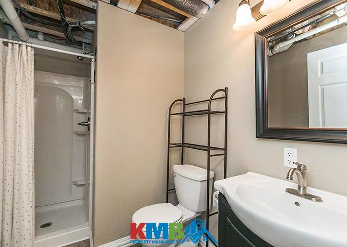 Apartment for rent at 5847 Muirfield Dr SW #2, Cedar Rapids, IA 52404