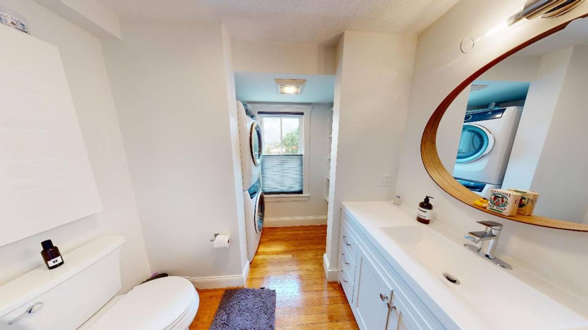 Apartment for rent at 154 Granite St, Quincy, MA 02169