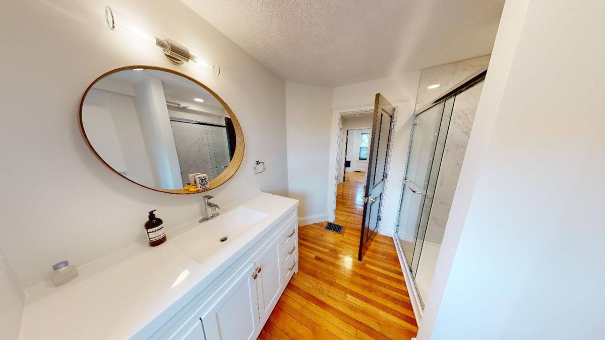 Apartment for rent at 154 Granite St, Quincy, MA 02169
