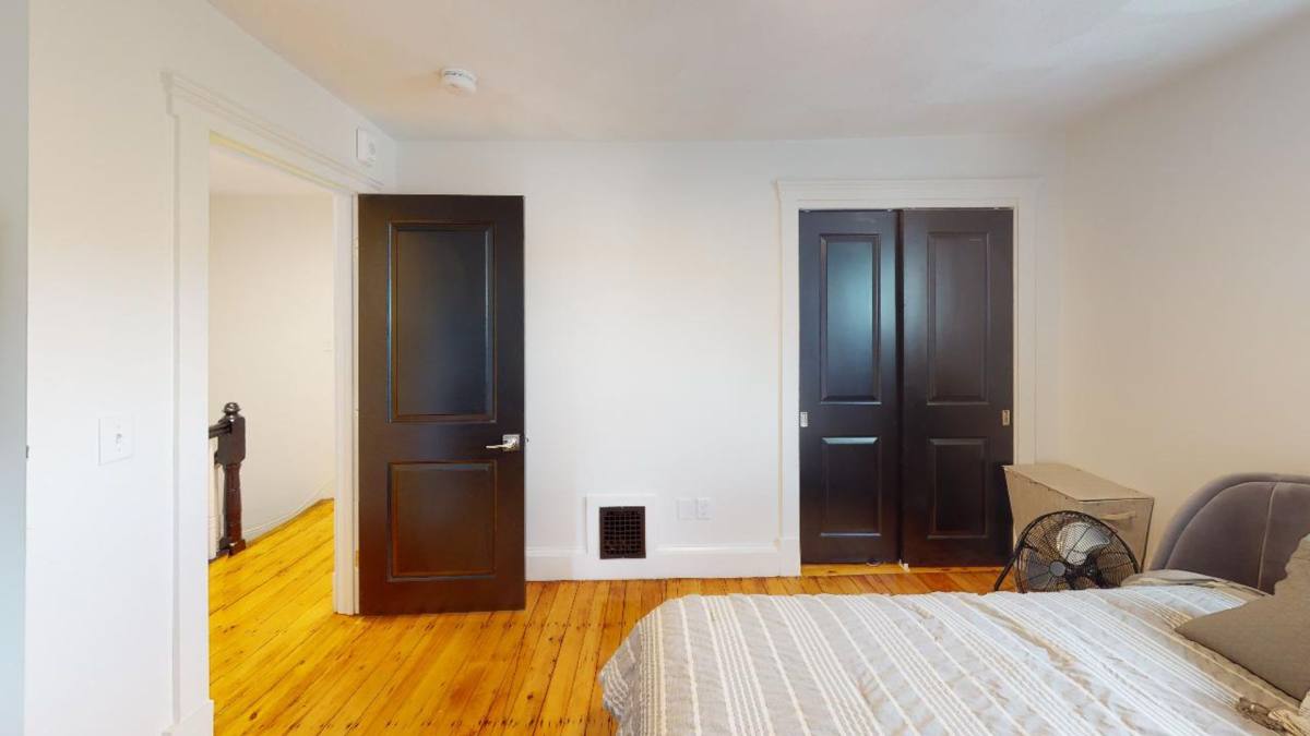 Apartment for rent at 154 Granite St, Quincy, MA 02169