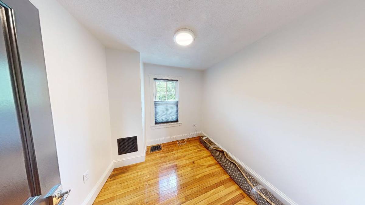 Apartment for rent at 154 Granite St, Quincy, MA 02169