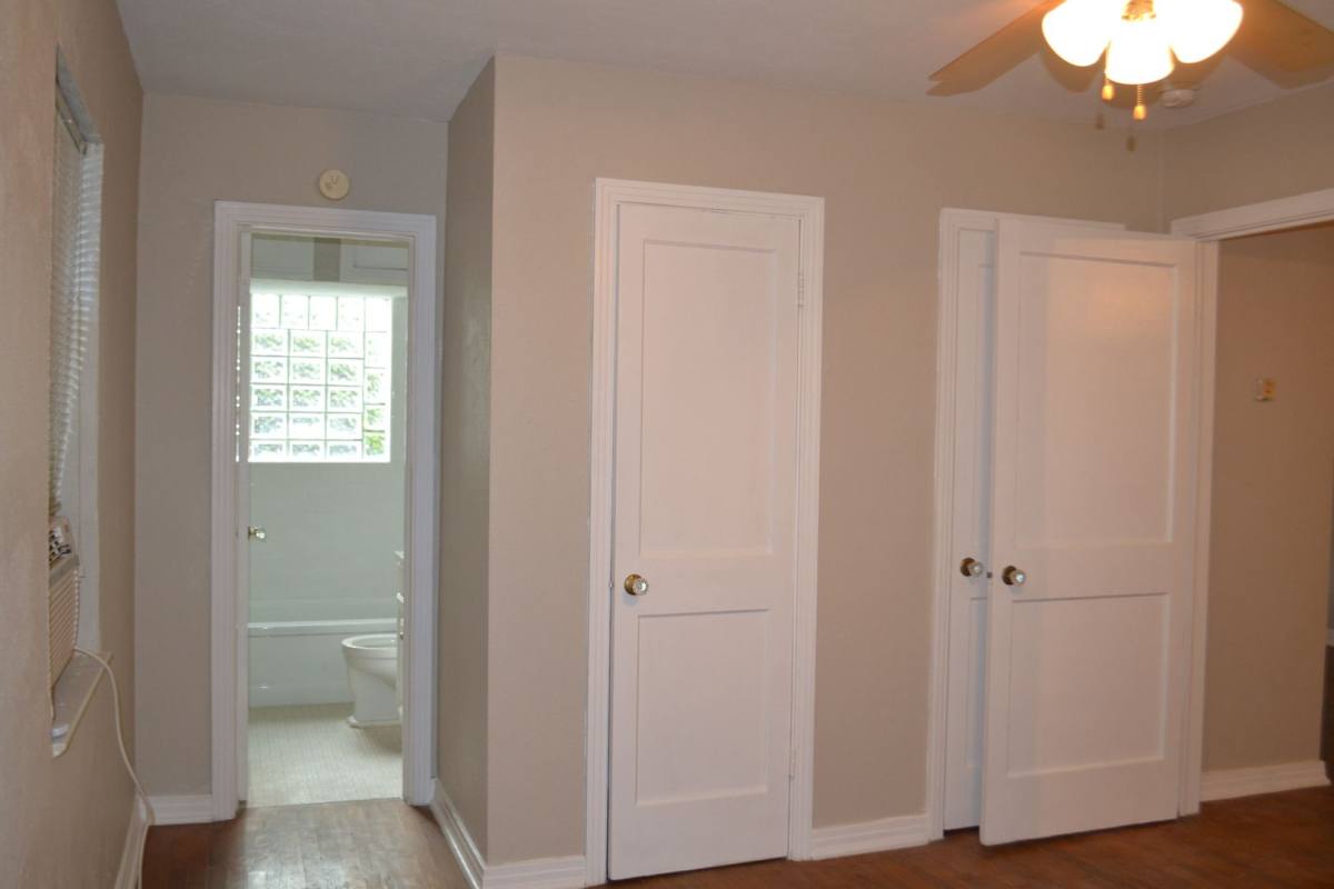 Apartment for rent at 904 Denton St, Denton, TX 76201