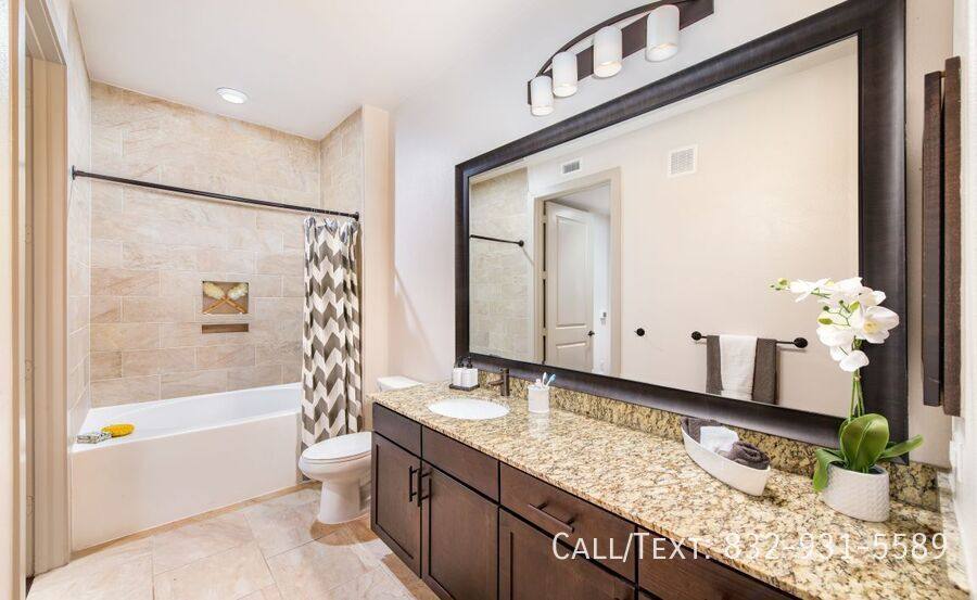 Apartment for rent at 1399 W Cavalcade St #MGH1, Houston, TX 77009