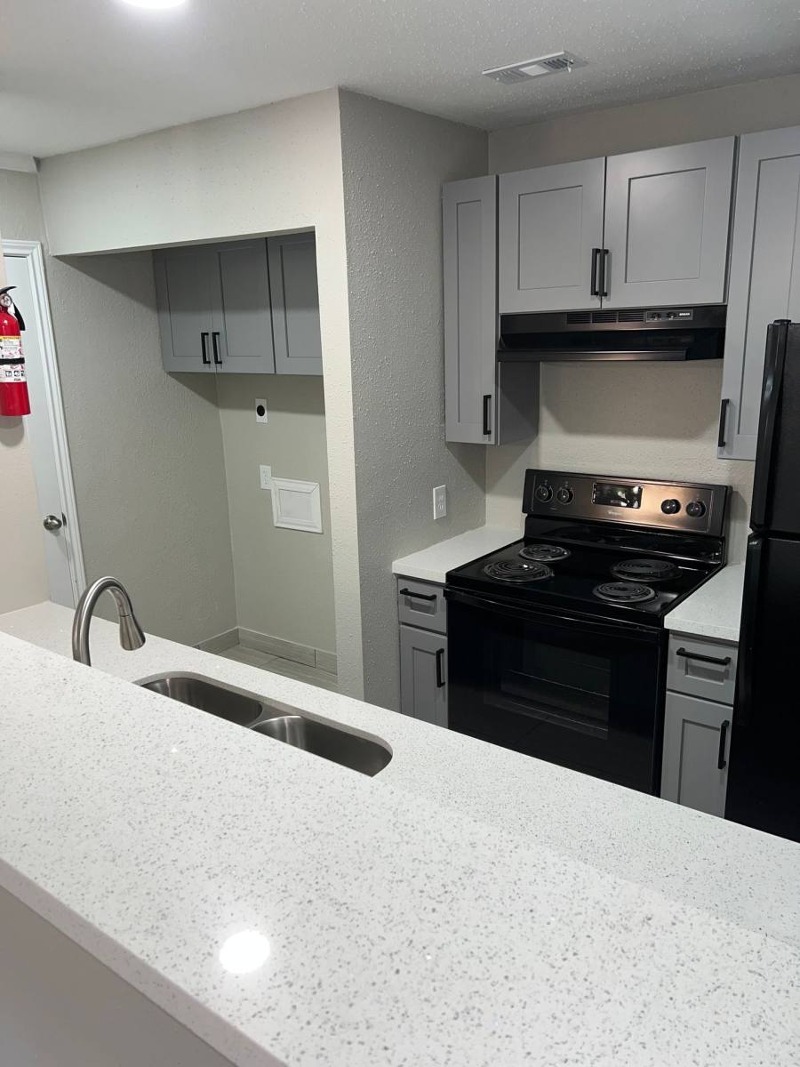 Apartment for rent at 501 Greens Rd, Houston, TX 77060