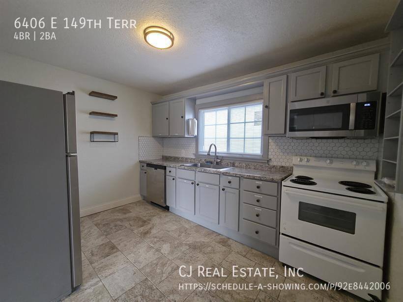 House for rent at 6406 E 149th Terrace, Grandview, MO 64030