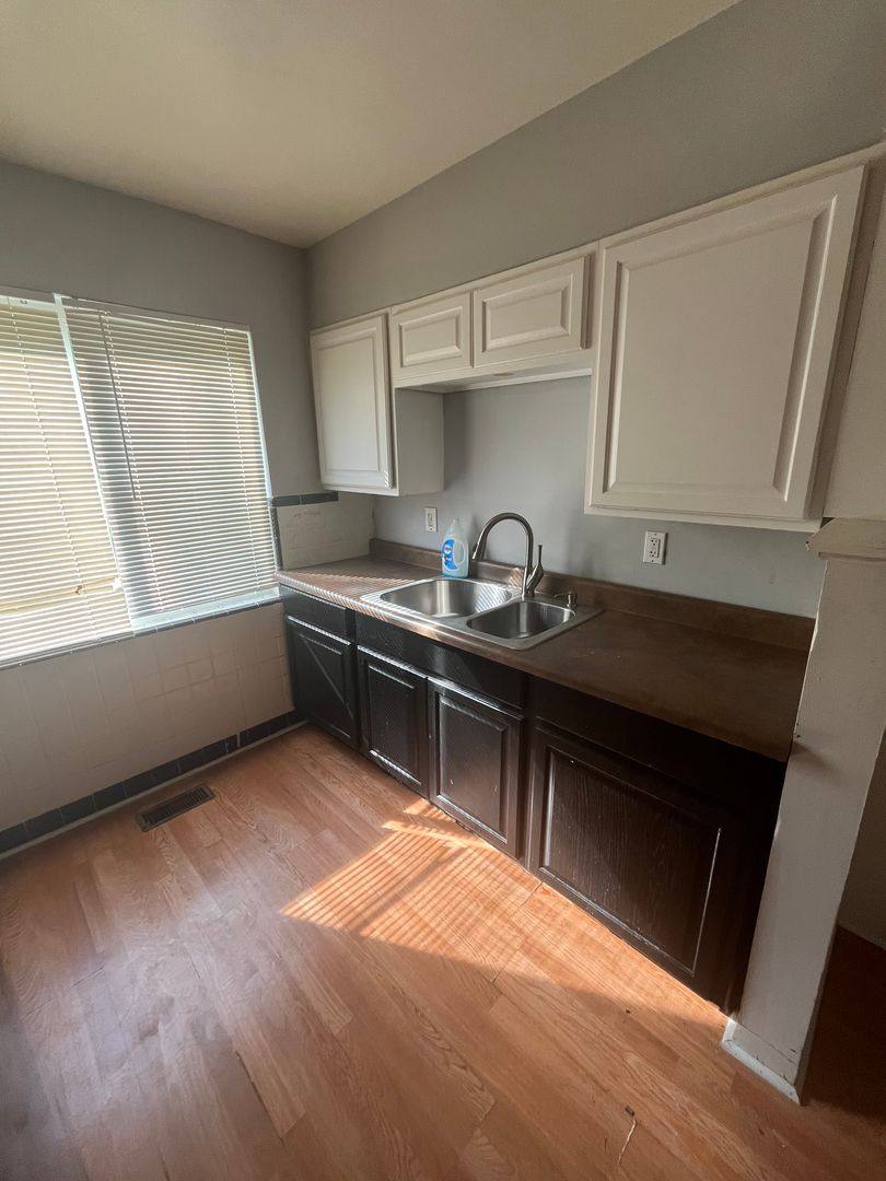 Apartment for rent at 3065 Bracken Woods Lane, Cincinnati, OH 45211