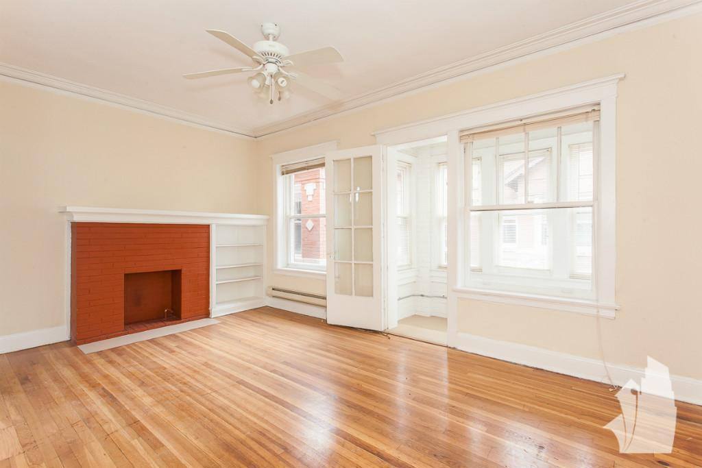 Apartment for rent at 4425 N Wolcott, Chicago, IL 60640